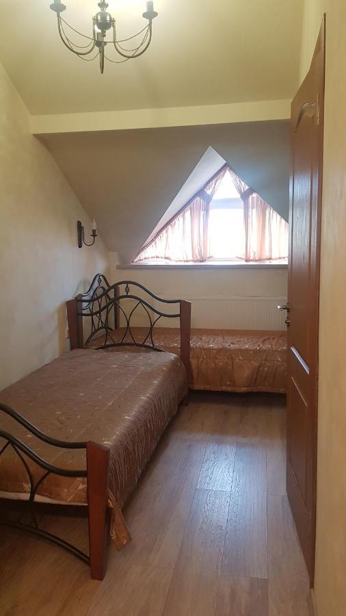 Meldynas Motel Vabalninkas Buitenkant foto