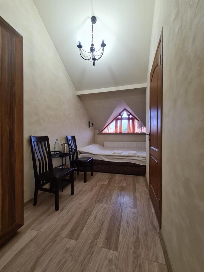 Meldynas Motel Vabalninkas Buitenkant foto